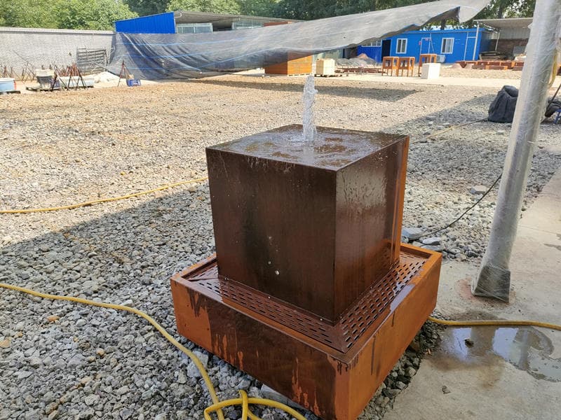 Front Yard WaterFeature For Garden Design Edinburgh